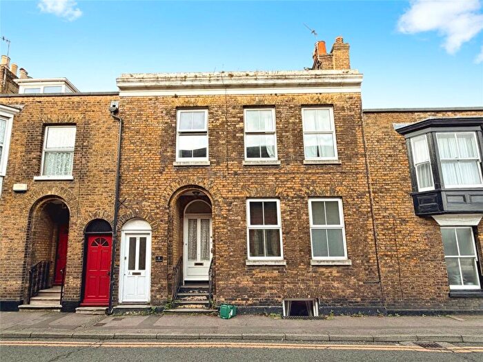4 Bedroom Terraced House For Sale In Park Street, Deal, Kent, CT14