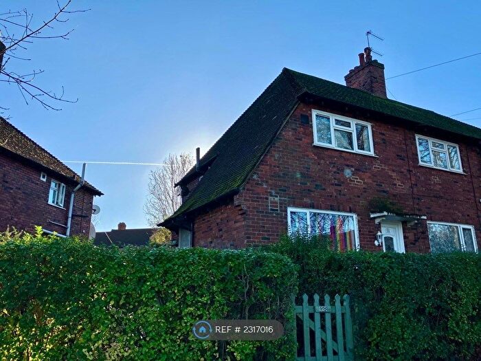 2 Bedroom Maisonette To Rent In Queenscroft Road, London, SE9