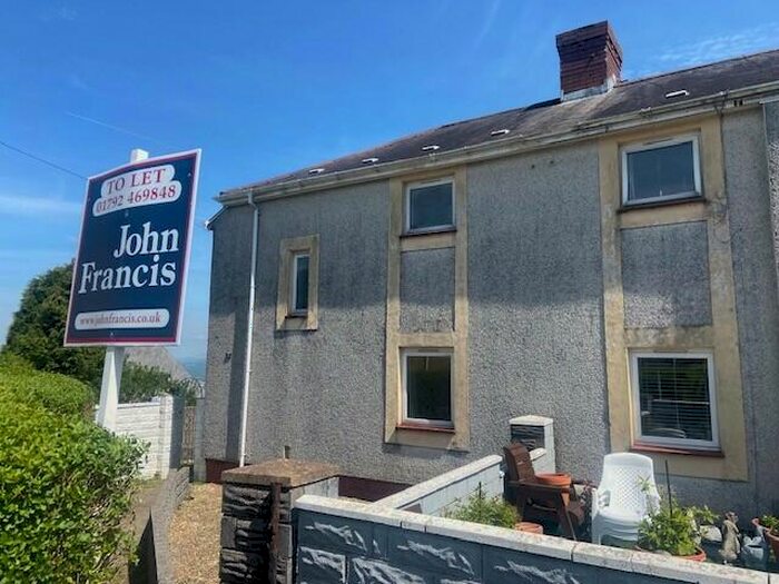 3 Bedroom House To Rent In Gwynedd Gardens, Townhill, SA1