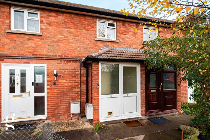 2 Bedroom Flat For Sale In Roman Way, Stretton Sugwas, Hereford, HR4