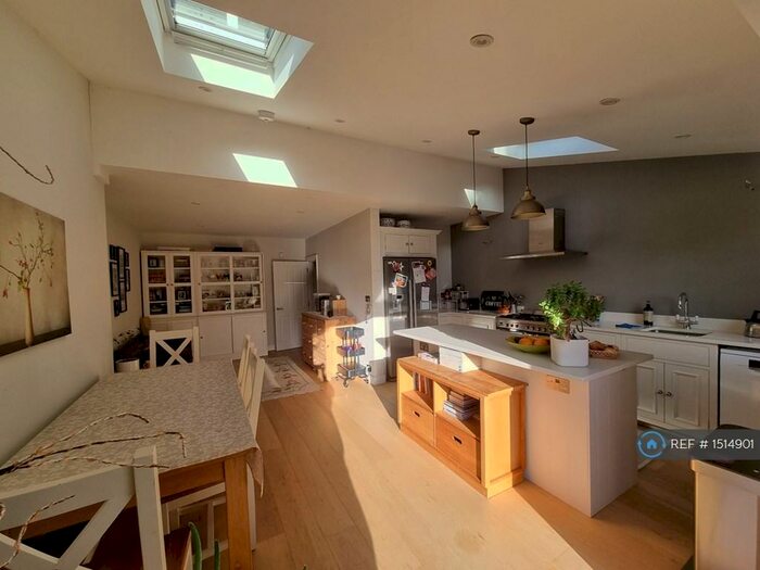 4 Bedroom Semi-Detached House To Rent In Braycourt Avenue, Walton-On-Thames, KT12