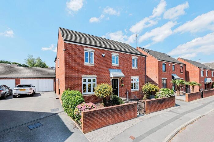 4 Bedroom Detached House For Sale In Towler Drive, Rodley, Leeds, West Yorkshire, LS13