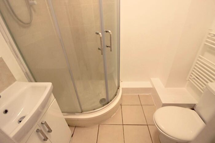 1 Bedroom Flat To Rent In Middlefield, Hatfield, AL10