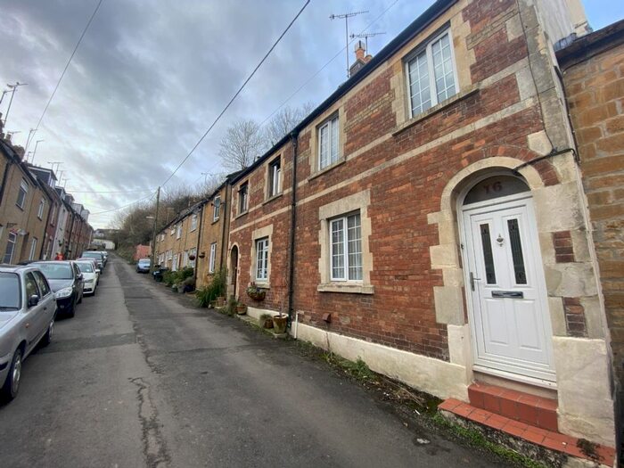 3 Bedroom Terraced House To Rent In Lye Water, Crewkerne, TA18