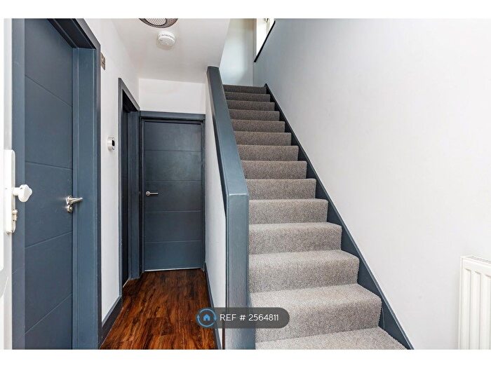 5 Bedroom Semi-Detached House To Rent In Hornby Road, Brighton, BN2