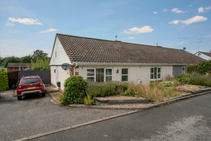 3 Bedroom Semi-Detached Bungalow For Sale In Greenways, Sutton Heath, IP12