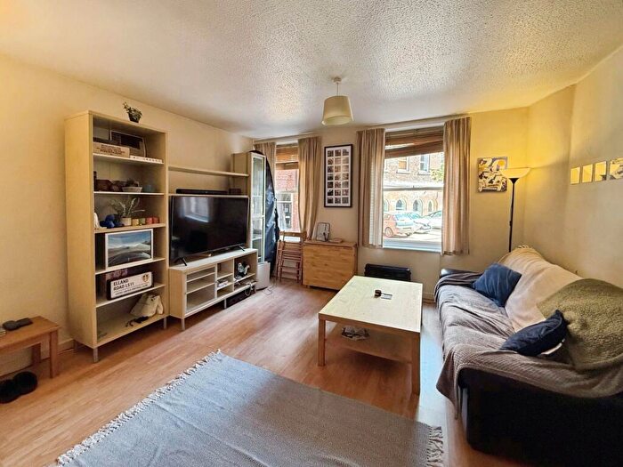 1 Bedroom Flat To Rent In The Chandlers, The Calls, Leeds, LS2