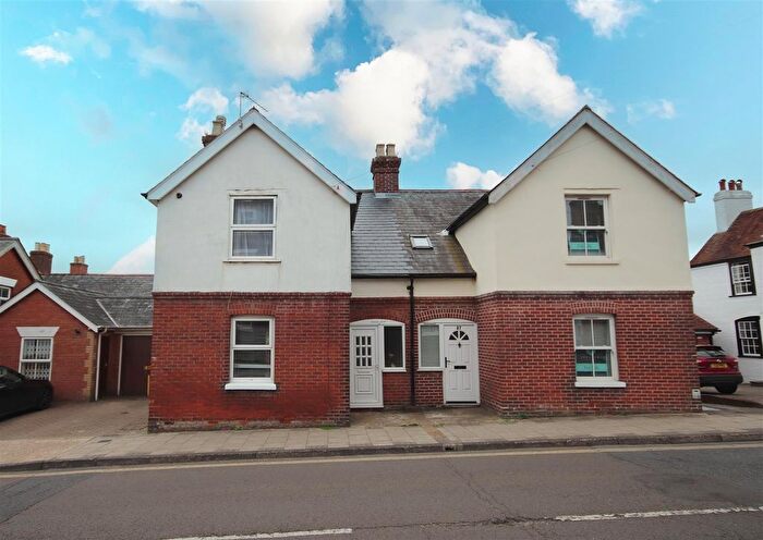2 Bedroom Semi-Detached House To Rent In Gosport Street, Lymington, SO41