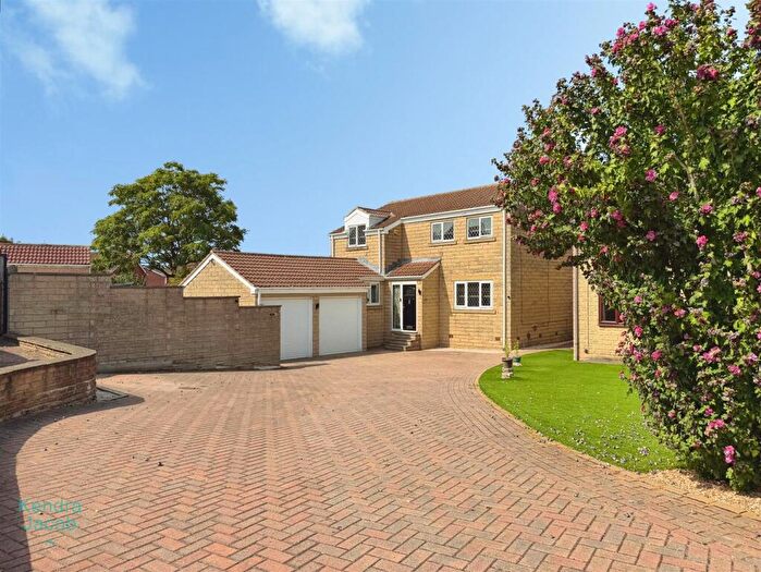4 Bedroom Detached House For Sale In Wain Court, Worksop, S81