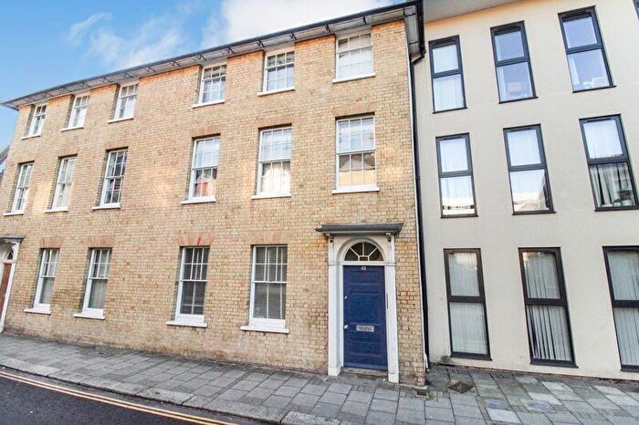 1 Bedroom Flat To Rent In Mill Street, Bedford, MK40