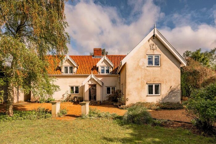 6 Bedroom Detached House For Sale In Smallworth, Garboldisham (Near Diss), Norfolk, IP22