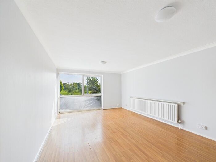 2 Bedroom Flat For Sale In Mintern Close, Hedge Lane, London, N13