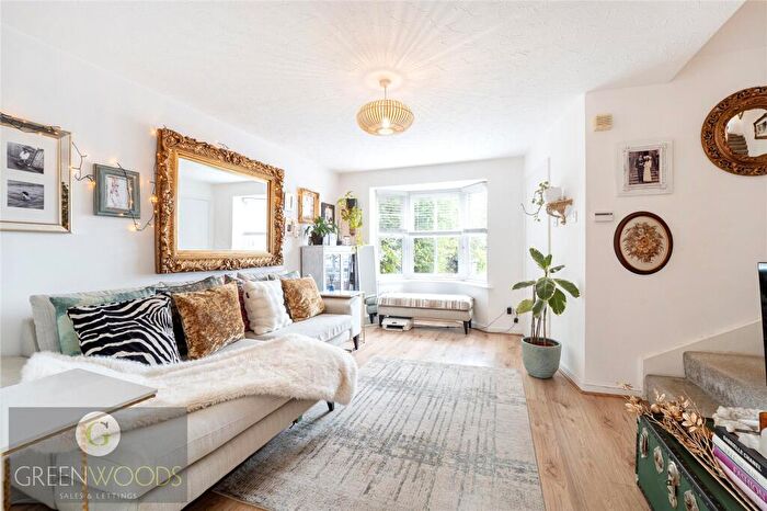 2 Bedroom End Of Terrace House To Rent In Yeovilton Place, Kingston Upon Thames, Greater London, KT2