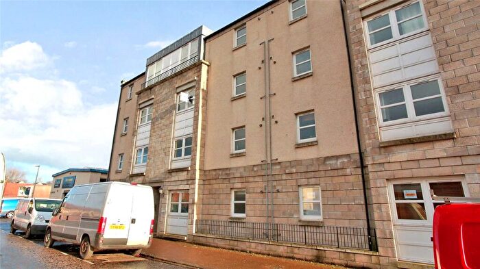 2 Bedroom Flat To Rent In Charles Street, Aberdeen, AB25