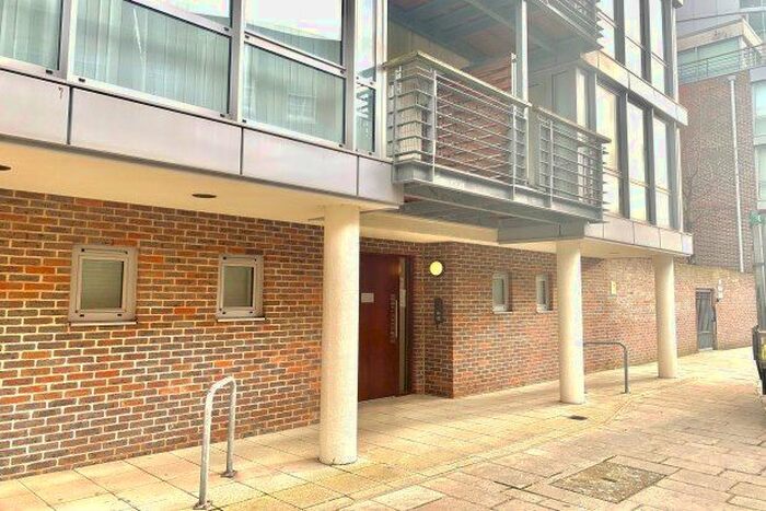 1 Bedroom Studio To Rent In Prince George House, Portsmouth, PO1