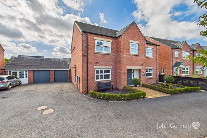 5 Bedroom Detached House For Sale In Foxglove Close, Tutbury, DE13