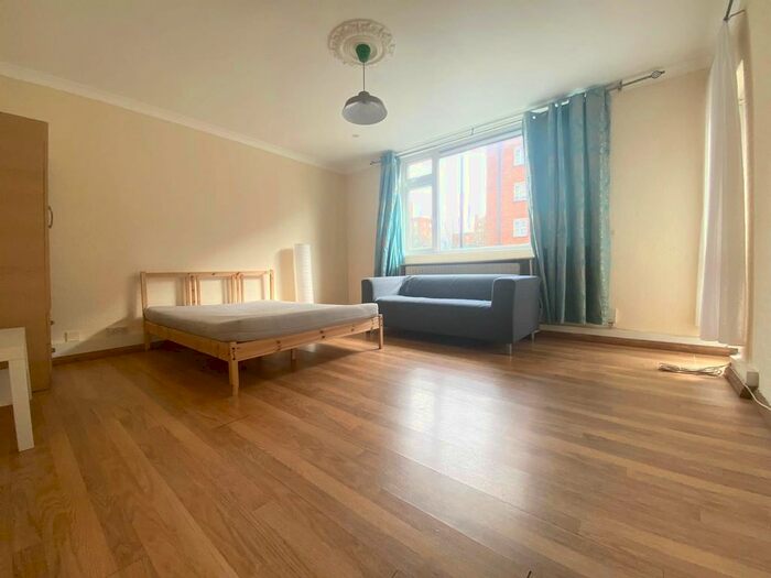 4 Bedroom Flat To Rent In Castle Road, Camden, NW1