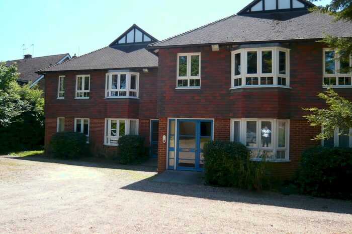 1 Bedroom Flat To Rent In Old Orchard, London Road, Tonbridge, TN10