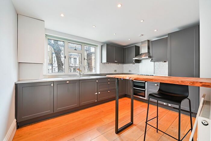 2 Bedroom Flat To Rent In Aldridge Road Villas, W11