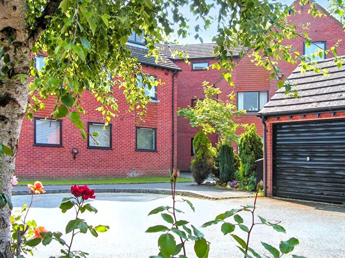 1 Bedroom Flat For Sale In Station Road, Wimborne, BH21