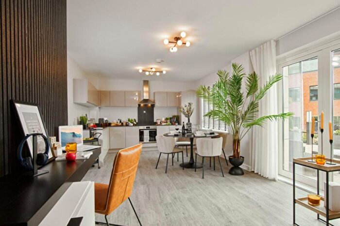 1 Bedroom Apartment For Sale In Grosvenor Road, St. Albans, Hertfordshire, AL1