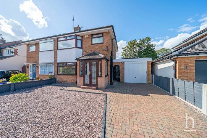 3 Bedroom Semi-Detached House For Sale In Ballard Road, Wirral, CH48
