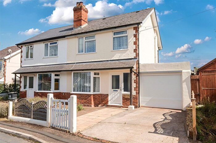 3 Bedroom Semi-detached House For Sale In Ardwyn, Wellington, Somerset, TA21