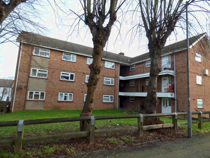 1 Bedroom Flat To Rent In Bailey Hill Court, Luton, LU1