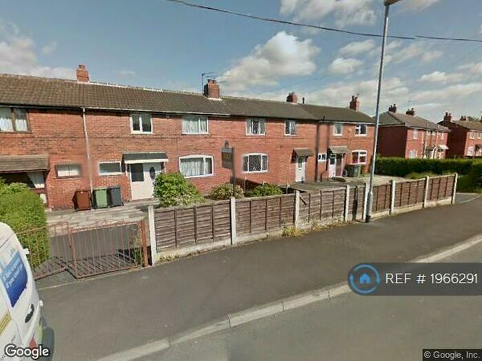 3 Bedroom End Of Terrace House To Rent In Northfield Avenue, Rothwell, Leeds, LS26
