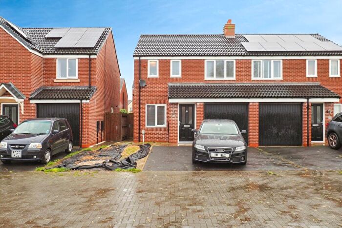 3 Bedroom Semi-Detached House For Sale In Brambling Road, Stoke Bardolph, Burton Joyce, Nottingham, NG14
