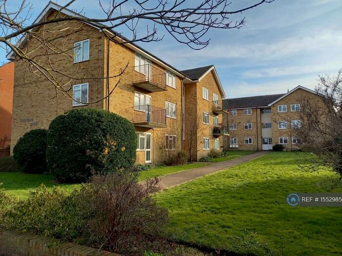 2 Bedroom Flat To Rent In Shorncliffe Road, Folkestone, CT20