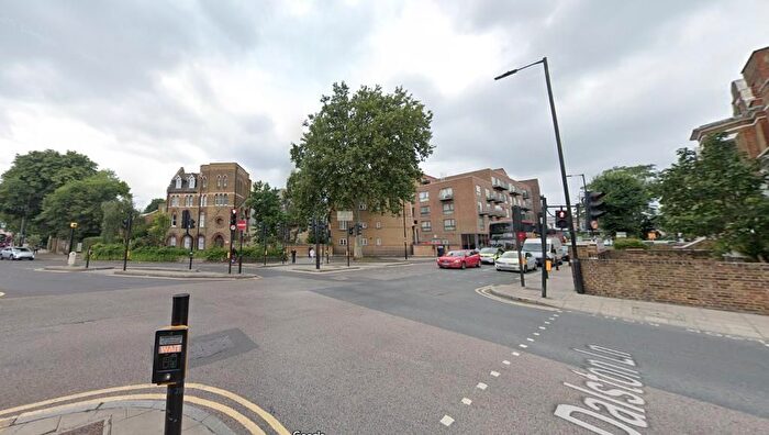 1 Bedroom Flat To Rent In Dalston Lane, Hackney, London, United Kingdom, E8