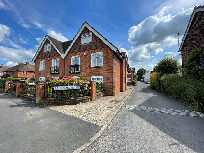 2 Bedroom Flat For Sale In East View Lane, Cranleigh, GU6