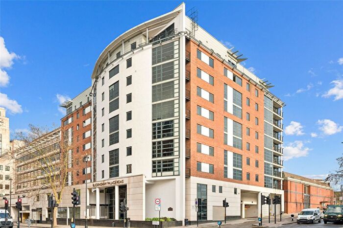 3 Bedroom Flat For Sale In Consort Rise House, Buckingham Palace Road, Victoria, London, SW1W