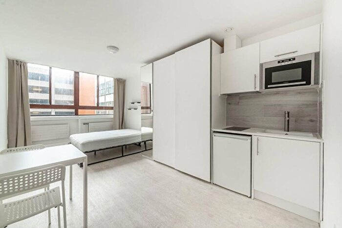 Studio To Rent In College Road, Harrow, HA1