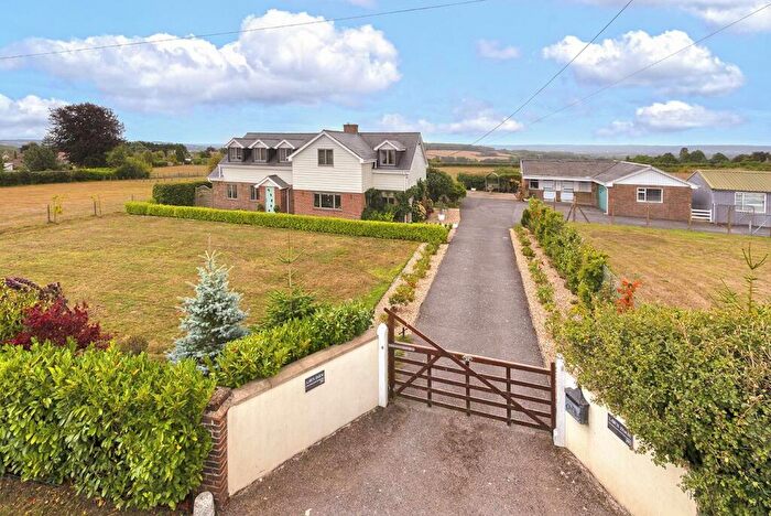 5 Bedroom Detached House For Sale In Beech Road, Mereworth, ME18