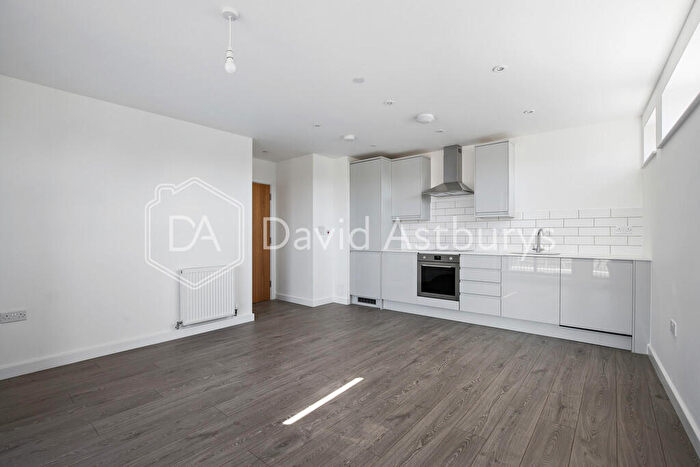 1 Bedroom Flat To Rent In Whiston Road, Haggerston, London, E2
