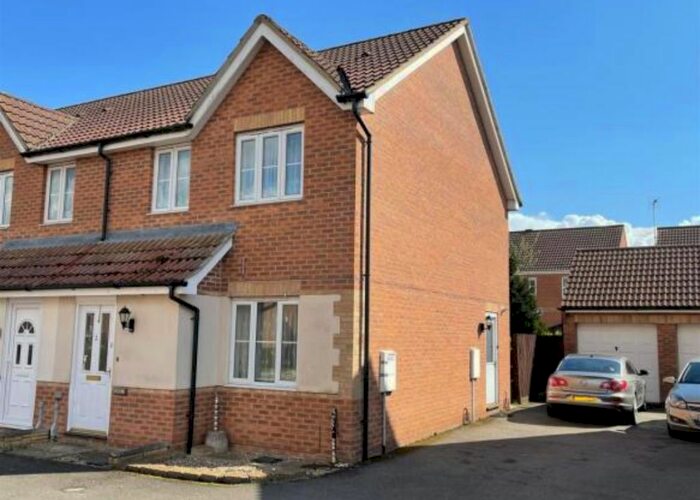 3 Bedroom Semi-Detached House To Rent In Greenwich Avenue, Holbeach, Spalding PE12