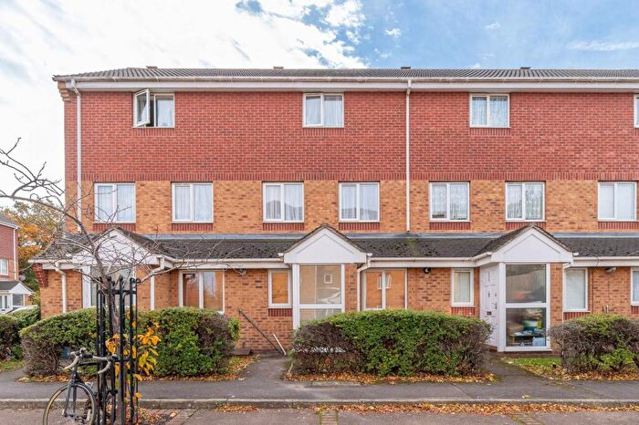 1 Bedroom Flat To Rent In Franklin Way, Croydon, CR0