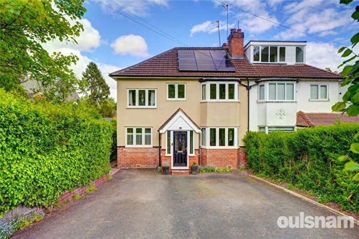 4 Bedroom Semi Detached House For Sale In Barnt Green Road, Cofton Hackett, Birmingham, Worcestershire, B45