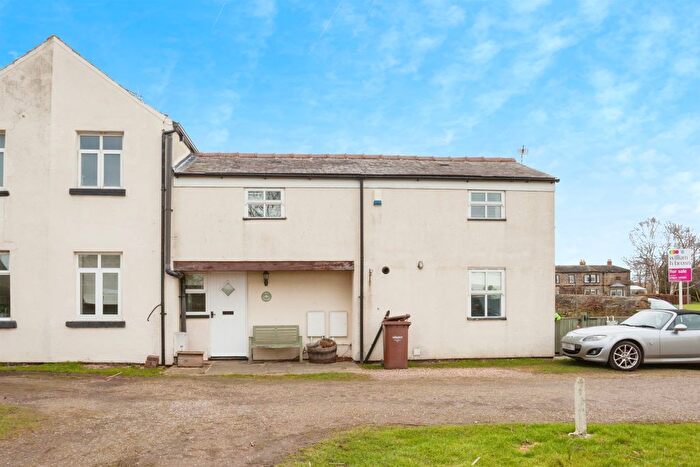 2 Bedroom Cottage For Sale In Hill Cottage, Heath, Wakefield, WF1