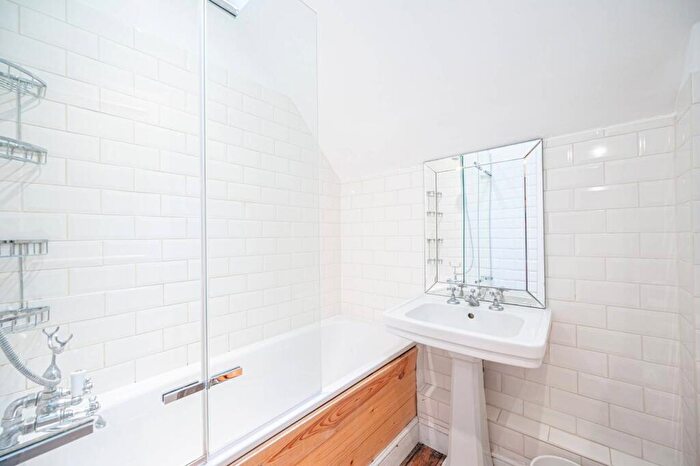 2 Bedroom Flat For Sale In Greencroft Gardens, South Hampstead, London, NW6