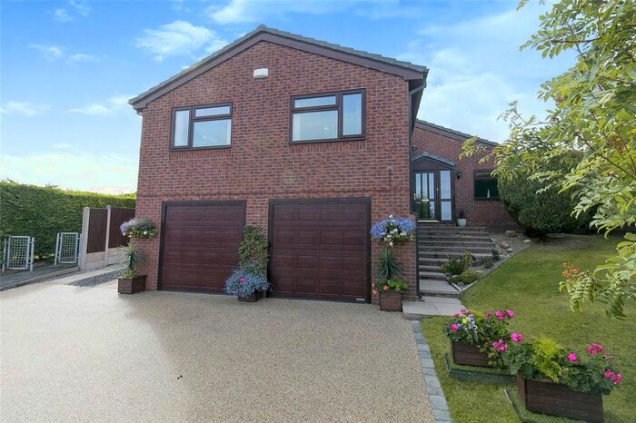 4 Bedroom Bungalow For Sale In Llys Y Nant, Pentre Halkyn, Holywell, CH8