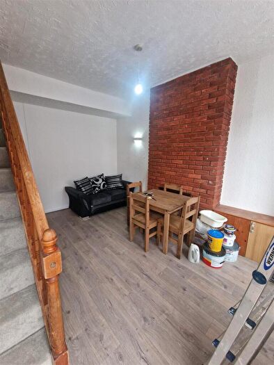 4 Bedroom Terraced House To Rent In Heeley Road, Selly Oak, Birmingham, B29