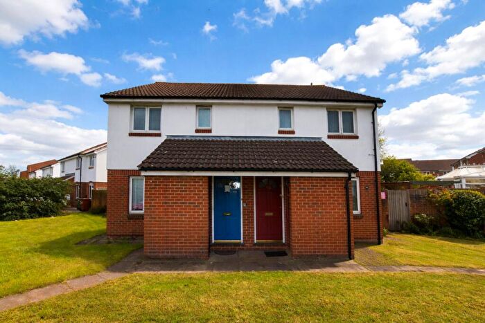 1 Bedroom Flat For Sale In Pelham Road, Bexleyheath, Kent, DA7