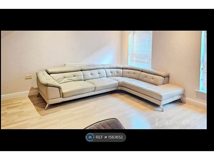 2 Bedroom Flat To Rent In Auction House Courtyard, Luton, LU1