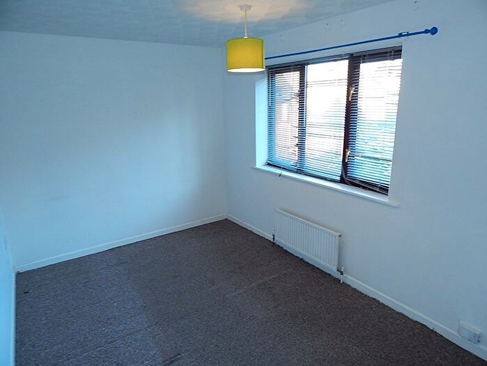 2 Bedroom End Of Terrace House For Sale In Oliver Mews, Great Yarmouth, Norfolk, NR30