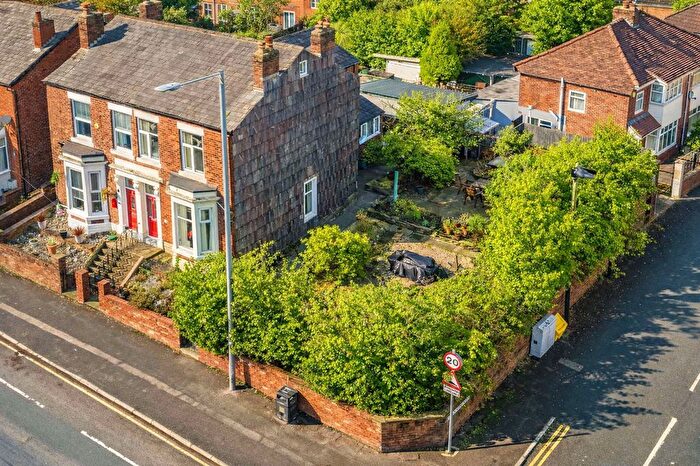 3 Bedroom Semi-Detached House For Sale In Bolton Road, Chorley, PR7