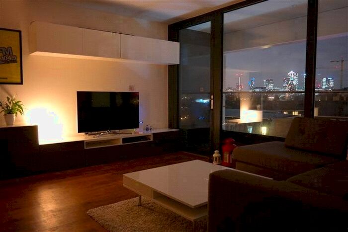 1 Bedroom Flat To Rent In Lambarde Square, London, SE10