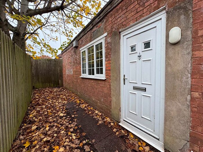 1 Bedroom Flat To Rent In Highters Heath Lane, Birmingham, B14